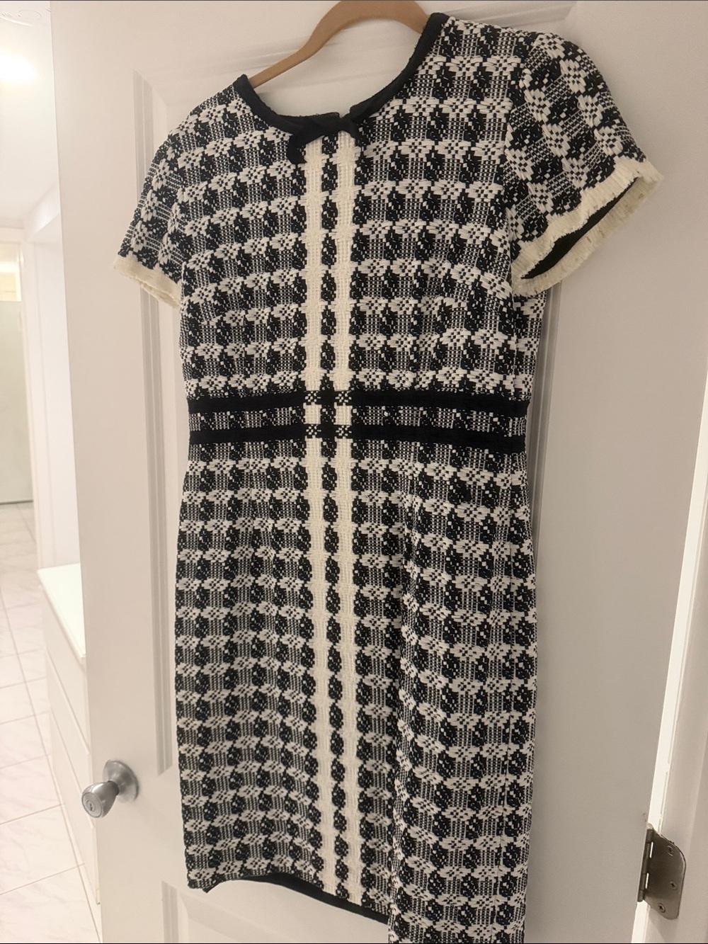 Oscar de la Renta Black and White Tweed Sheath Dress